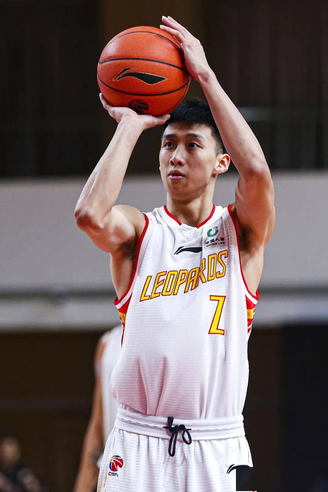 开云首页体验-达拉斯独行侠训练开放日，赛后状态回暖引欢呼，CBA常规赛在即，医务组通报恢复(cba常规赛直播在线观看)