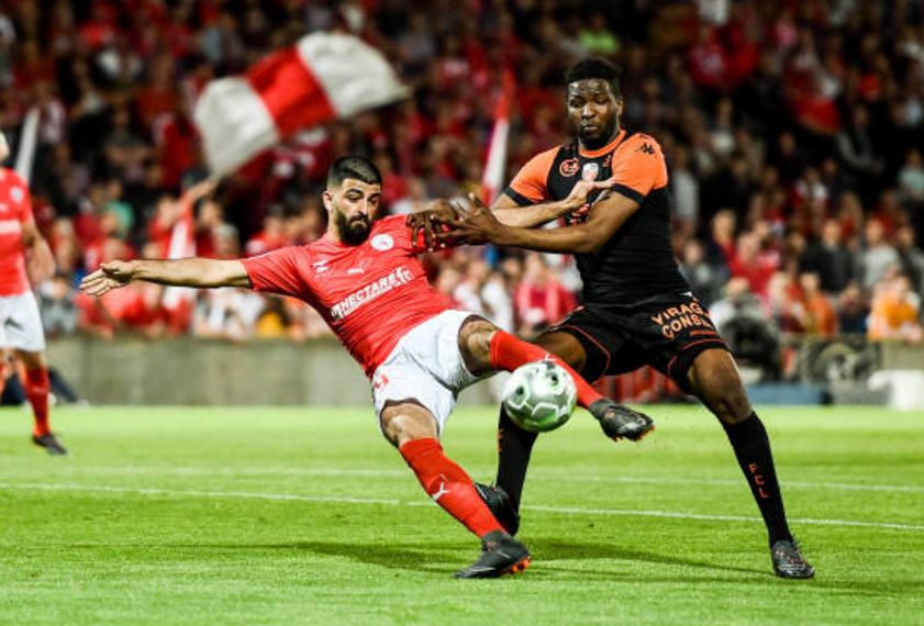 开云-浙江稠州训练开放日，转会期更衣室发声引欢呼，法甲在即，纪律约束更严格的简单介绍